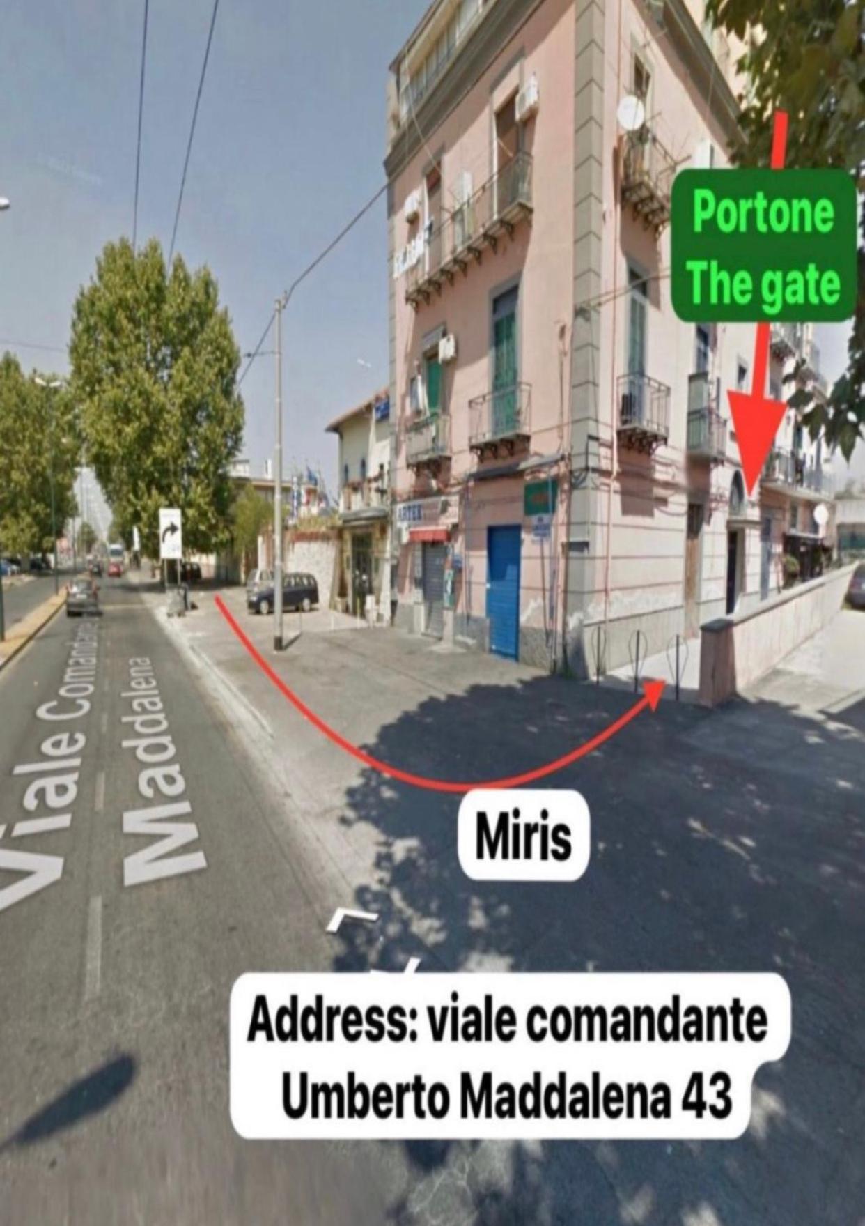 Miris Home Fast And Comfortable With Self Check In 8 Minutes Walk Near Naples Airport Buitenkant foto